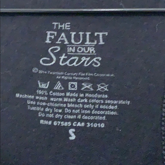 The Fault in Our Stars tank - Picture 3 of 3